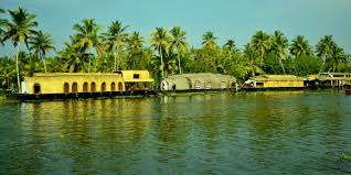 Kerala Beach with Backwater Tour Package