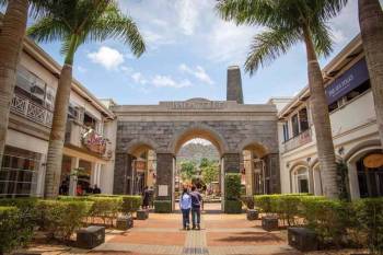 Marvelous Mauritius Shopping Tours: Full day & Private