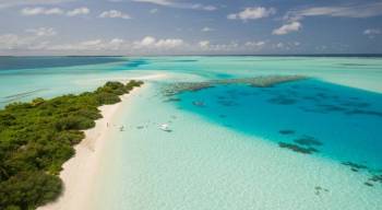 The Gorgeous Ile aux Cerfs: Speed boat, GRSE, Parasailing, Undersea Walk, Tube Riding