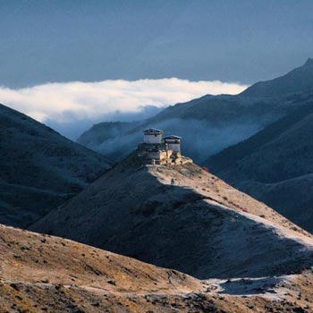 Enhancing Bhutan Thimphu - Punakha - Paro - Phobjikha Tour