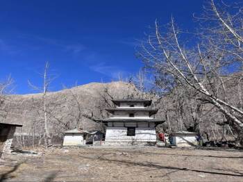 Packages in Jomsom