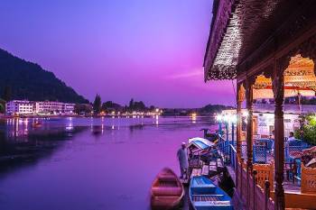 Glimpse Of Kashmir 5 Nights - 6 Days Package