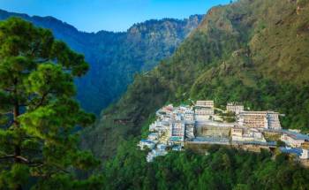 Jammu - Srinagar - Gulmarg - Pahalgam - Katra 9 Night 10 Days Tour