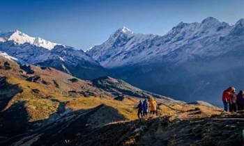 Gangtok-Yuksum-Dzongri Trek Tour