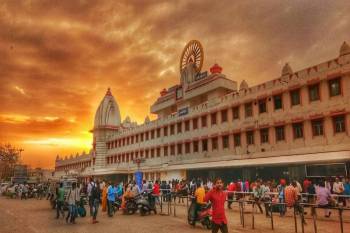 Golden Triangle Tour With Varanasi Tour