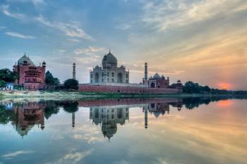 Taj Mahal Tour By Gatimaan Train