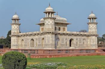 Same Day Taj Mahal Tour By Train