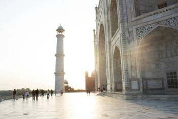 Private Taj Mahal At Sunrise and Agra Day Tour from Delhi