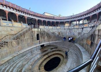 9d Bodhgaya- Varanasi- Prayagraj- Ayodhya- Mathura- Vrindavan- Khatu Shyam- Delhi Tour