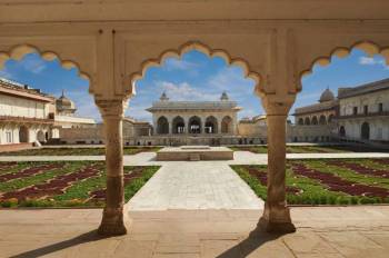 5 Night - 6 Days Golden Triangle Package