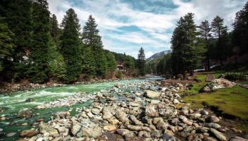 Srinagar - Gulmarg - Pahalgam 6 Night 7 Days Tour