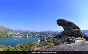 04 Night & 05 Days Mount Abu & Udaipur Tour Package