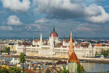 Packages in Munich