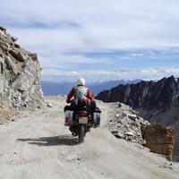 Waves Of Ladakh Tour