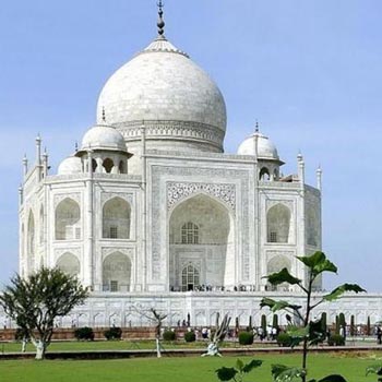 Classic Taj Mahal Tour Classic Taj Mahal Tour