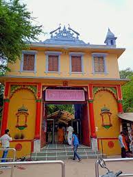 Varanasi Bodhgaya Allahabad Ayodhaya Tour Package 6 Days with Tamil Guide