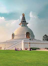 Varanasi Bodhgaya Rajgir Patna Kushinagar Tour Package 6 Days with Tamil Guide