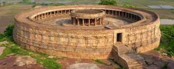 Varanasi Allahabad Khajuraho Orchha Tour Package 7 Days with Tamil Guide