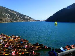 Kumaon Tour (7 Nights 8 Days) :Nainital (2N), Kausani (1N), Munsiyari (2N),Patalbhuvneshwar(1N)