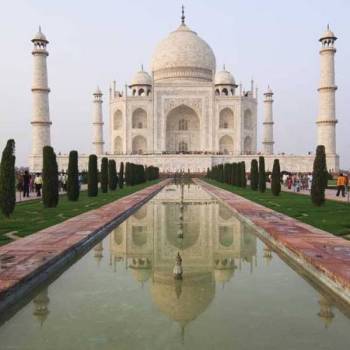 Day Trip To Taj Mahal By Car