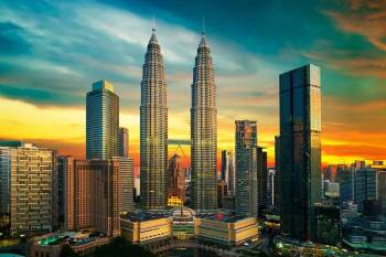 4 Nights - 5 Days Singapore And Malaysia Tour