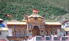 Chardham yatra Package By 14 Seater Tempo Traveller NON AC