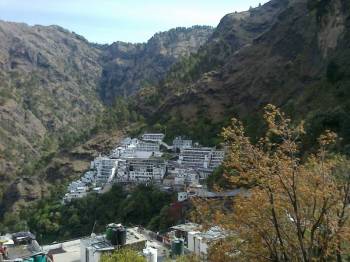 Srinagar Pahalgam Sonamarg Gulmarg Patnitop & Mata Vaisnodevi (Jammu & Kashmir)