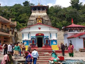9 Nights 10 Days Char Dham Yatra Tour Package
