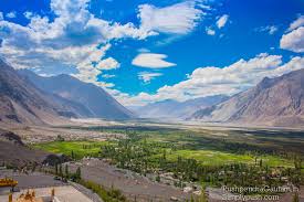 Leh with Pangong Lake Tour