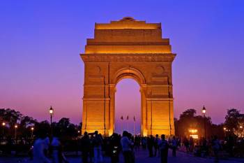 09 Nights 10 Days Delhi - Jaipur - Ranthambore - Agra - Varanasi Tour