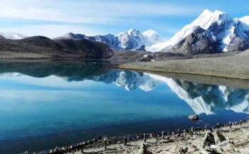 Lachung Tour Packages