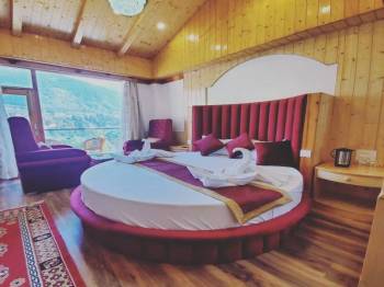 5 Days 4 Nights Hotel Snow Height Manali Package