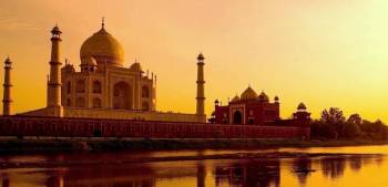 Agra Tour Package 1 Nights 2 Days