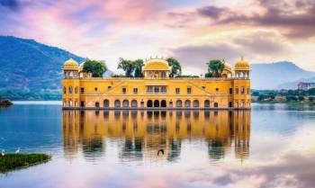 4 Nights 5 Days Jaipur - Udaipur Tour Package