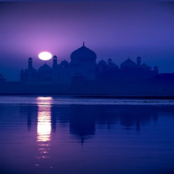 Vrindavan, Agra Tour Package