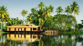 7 Nights & 8 Days New Year Kerala Tour Package