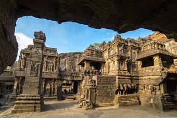 1 Day - Ellora Caves and Sightseen