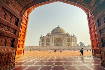 Delhi Sightseeing Tour with Agra