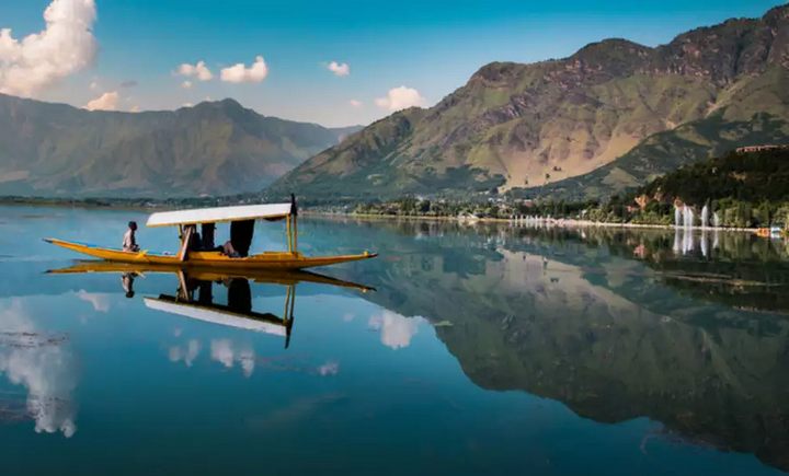 Kashmir Tour Package 04 Nights  05 Days