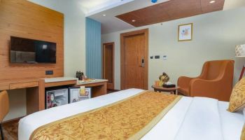 Experience The Luxury Of Kashmir Trip 4 Nights 5 Days