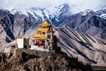 Leh Ladakh 4N-5D- Leh 4D Nubra Valley 1D