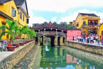 5 Nights 6 Days Hanoi – Halong – Da Nang – Hoi An Tour