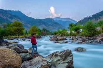 5 Nights - 6 Days Kashmir Tour Package