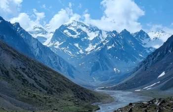 Mukteshwar Tour Packages