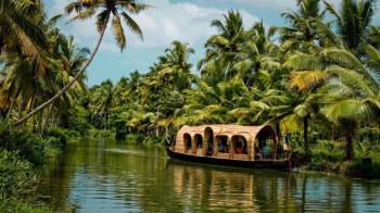 Mesmerizing Kerala Tour Package