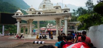 Mata Vaishno Devi Yatra with Volvo