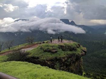 Matheran – Lonavala – Pawna – Mahabaleshwar Tour Package