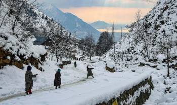 Kashmir 4 Nights 5 Days Package