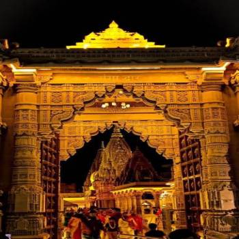 Spiritual Triangle with Gaya Varanasi (2N) Bodhgaya (1N) Prayagraj- Ayodhya (2N) 5N/6D