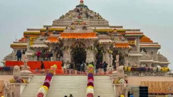 Spiritual Triangle with Gaya Varanasi (2N) Bodhgaya (1N) Prayagraj- Ayodhya (2N) 5N/6D